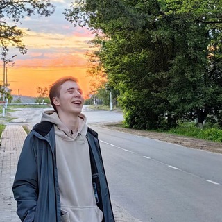 Женя Верно