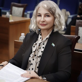 Лариса Лисова