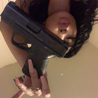 👼🏼