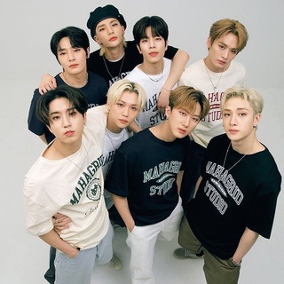 Stray Kids