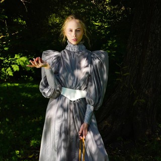 Alruna by Elizabeth Zy