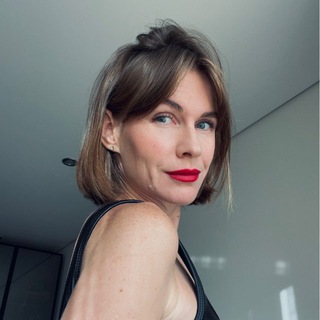 ANASTASIA.MANIFEST