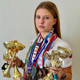 Абрамова🎿🥊
