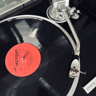 Play another vinyl