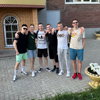 АНТИКЛОУНЫ