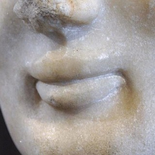archaic smile