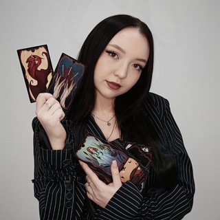 RETROGRADNYA💄