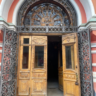 Городские зарисовки московского гида