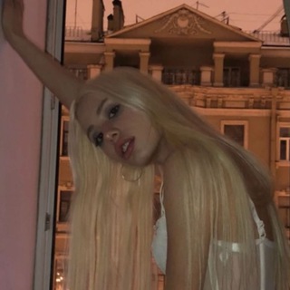 hollyannet