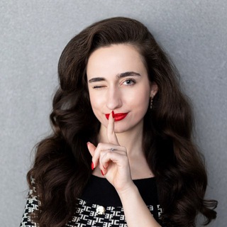 Лаура вещает