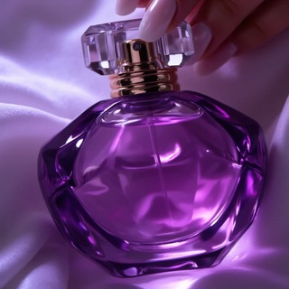 LOOKS NAILS