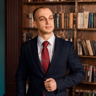 Юрист Максимилиан Карев