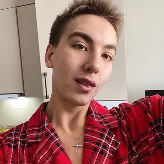 Niki M