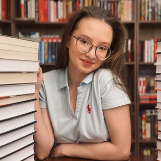 кни́жна