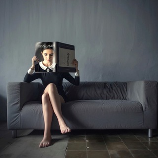 На диване (книги, кино и сериалы)