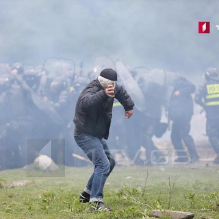 Протесты. Offline
