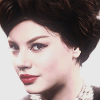 _red_queen_regina