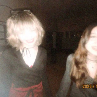 mari’s coat ;3