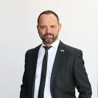 САФРОНОВ