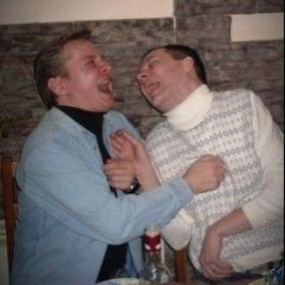 Такой себе юмор, конечно.